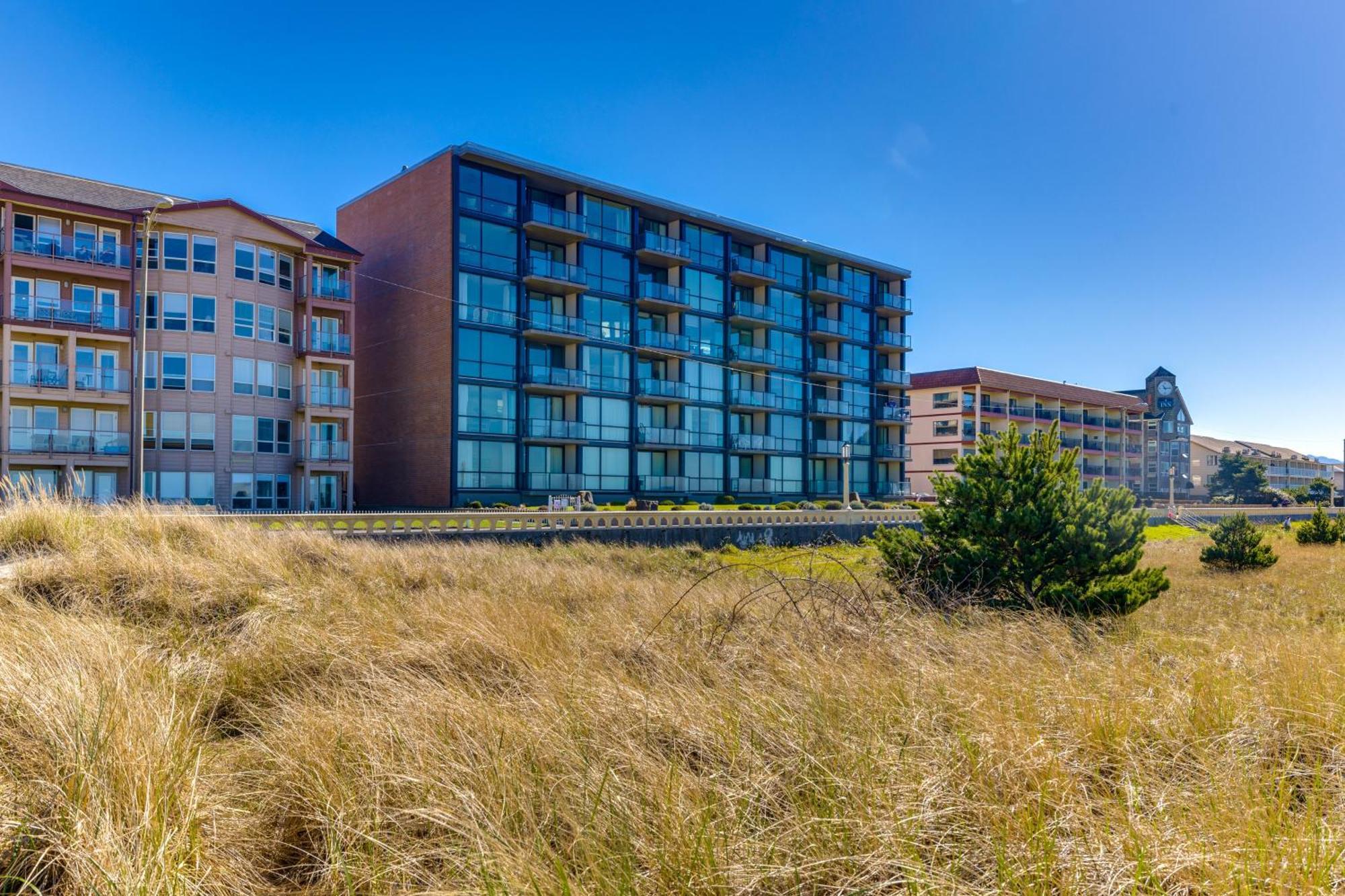 Apartamento Sand & Sea: Paradise On The Prom Seaside Exterior foto